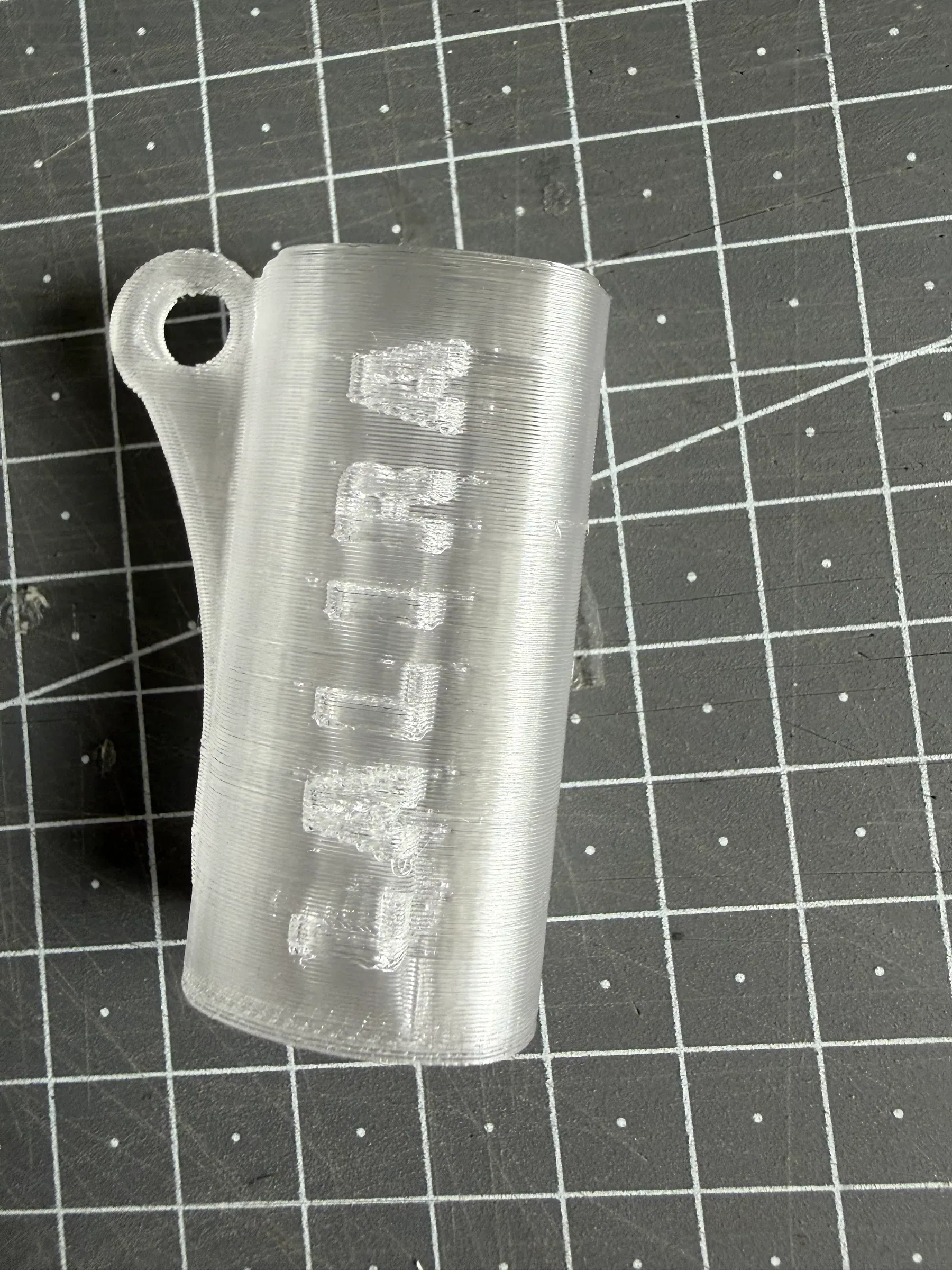 Druck aus transparentem Filament